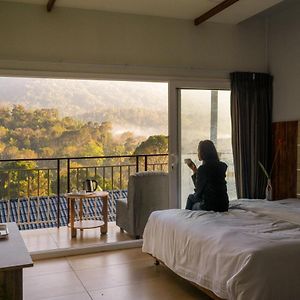 Munnar Majestic Resort With Pool
